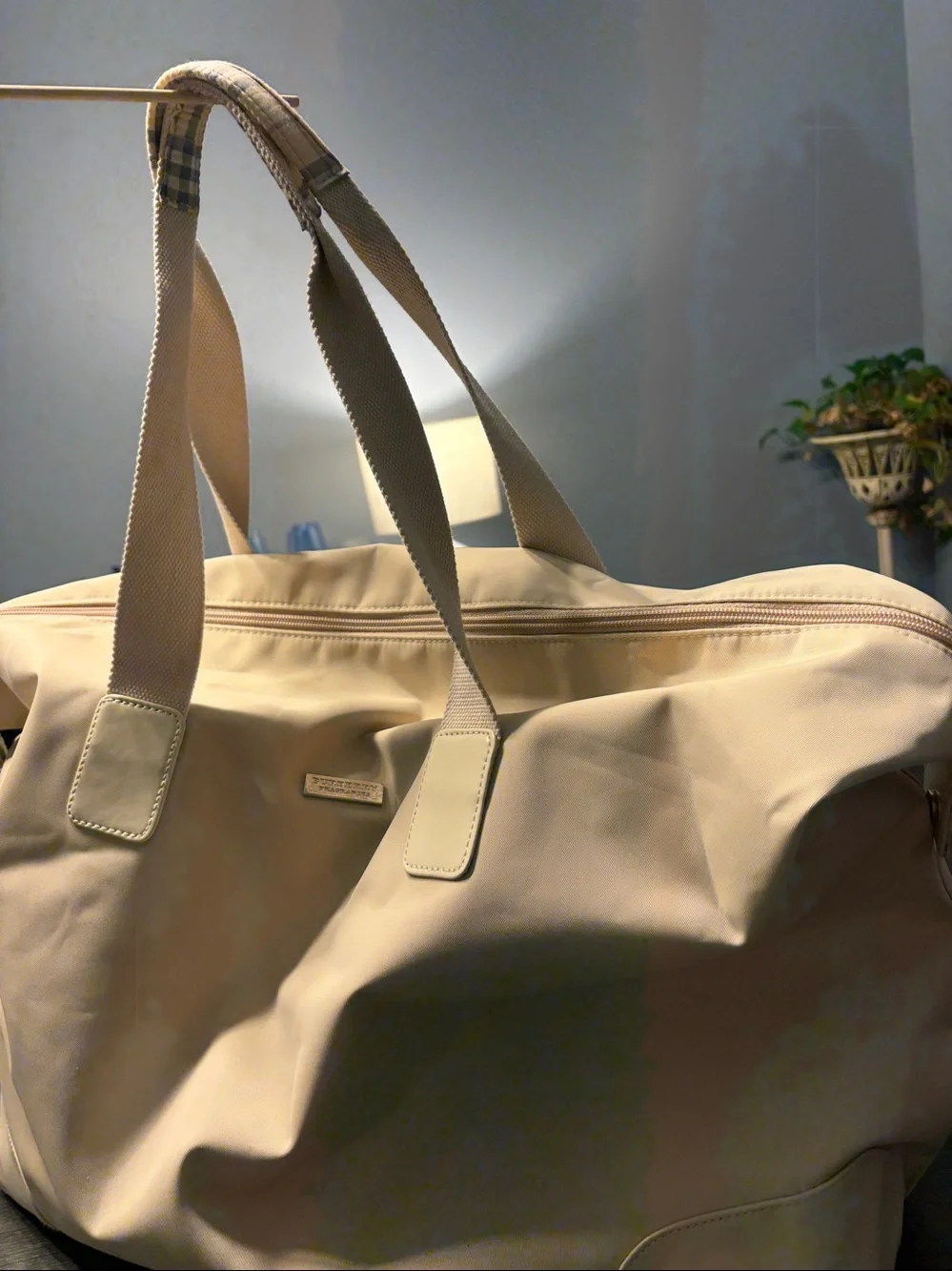 Burberry Fragrances Large Cream Beige Weekender Travel Duffel Bag